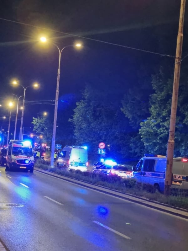 Tragiczna noc we Wrocławiu - 2 osoby zginęły, kolejne 2 walczą o życie - fot. Bartek Grzybowski