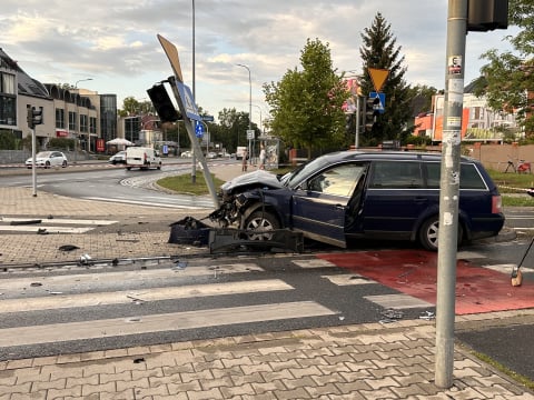 Wypadek na skrzyżowaniu we Wrocławiu - 3