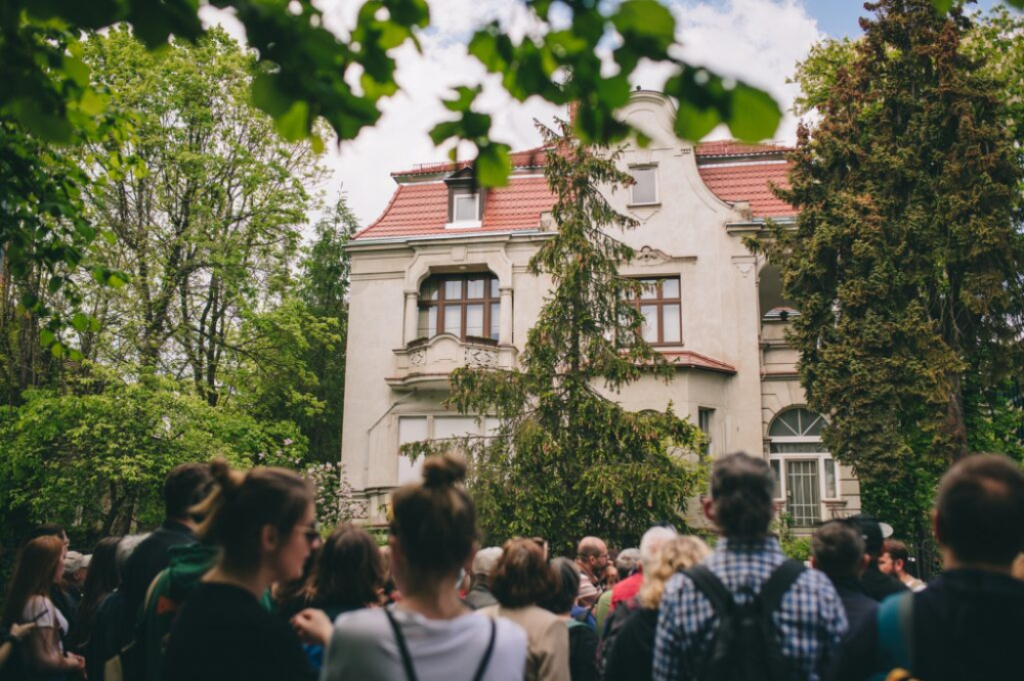 Nowy projekt kulturalny we Wrocławiu - Szkoła Sąsiedzkich Spacerów - fot. materiał prasowy Wrocławski Instytut Kultury 