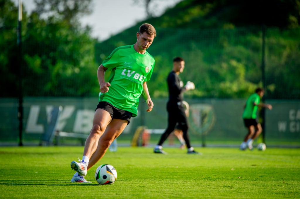 Jakub Świerczok podpisał kontrakt ze Śląskiem Wrocław - fot. slaskwroclaw.pl