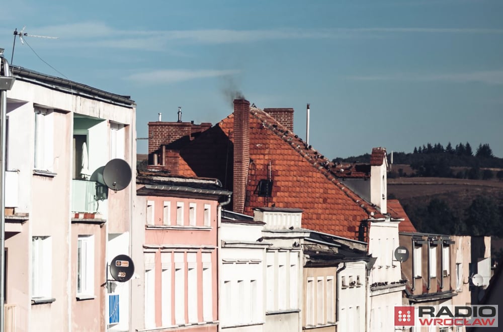 Wrocław: Z mieszkań komunalnych w końcu znikną "kopciuchy" - fot. RW