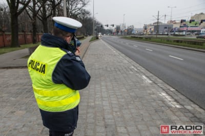 Wzmożone kontrole policji na Dolnym Śląsku. Funkcjonariusze sprawdzą m.in trzeźwość kierujących