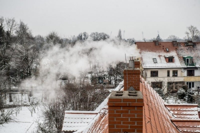 Wrocław znowu w smogu. PM10 nie schodzi poniżej poziomu alarmowego