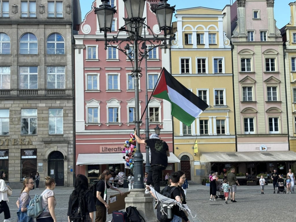 Manifestacja solidarności z Palestyną na wrocławskim rynku - fot. Mateusz Florczyk