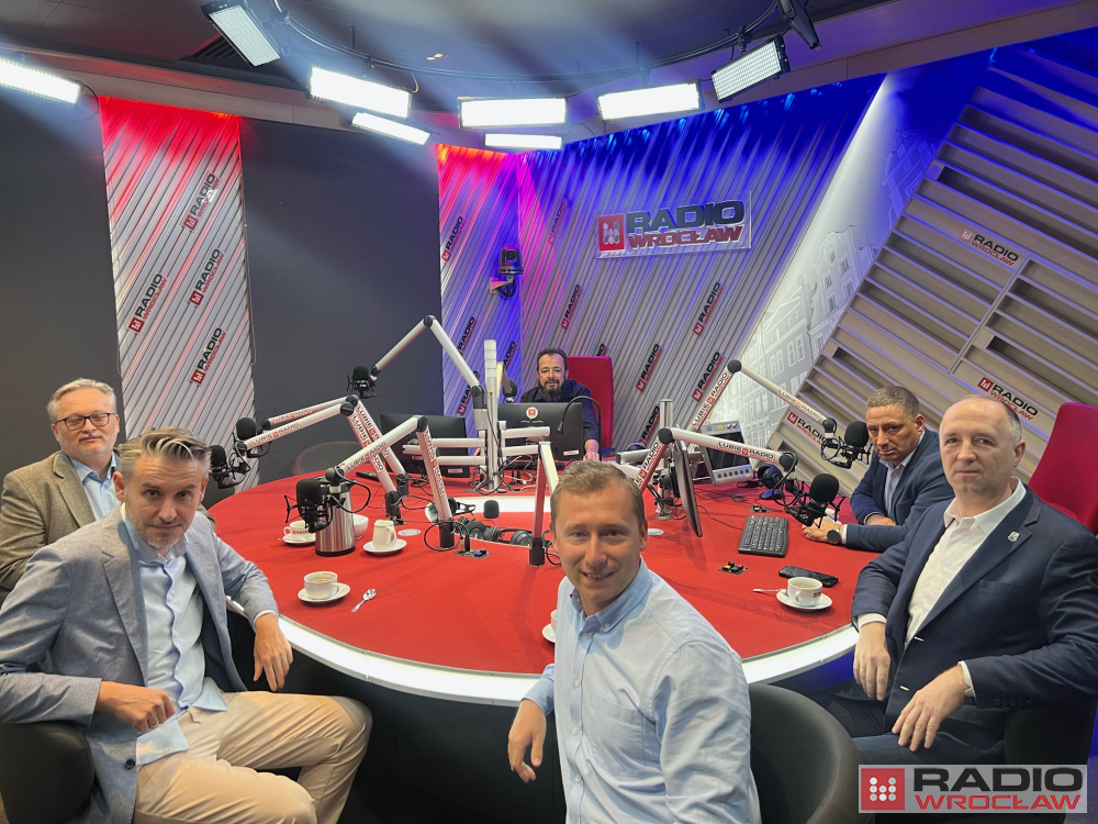 Debata Polityczna: Kontrowersje wokół Fundusz Sprawiedliwości, a także trwająca kampania do Europarlamentu - fot. Radio Wrocław