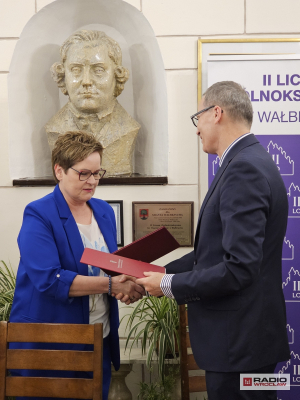 II LO w Wałbrzychu podpisało porozumienie z Uniwersytetem Medycznym we Wrocławiu - 0