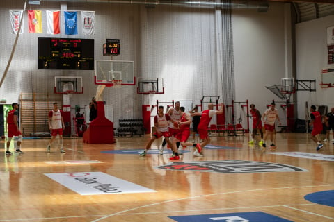 Reprezentacja Polski koszykarzy trenuje we Wrocławiu - 42