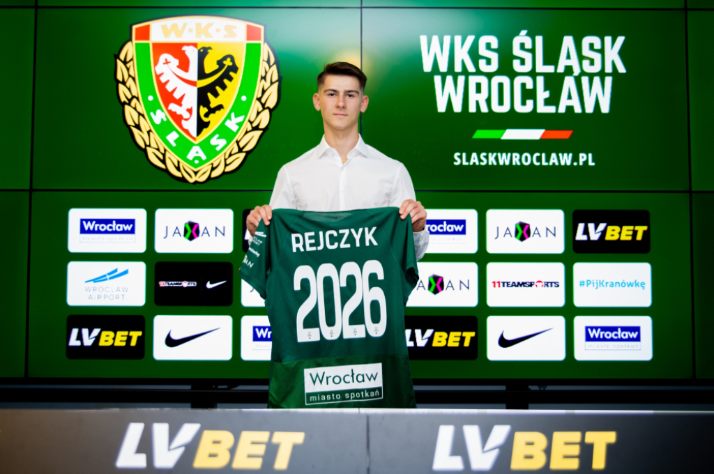 Filip Rejczyk w piłkarskim Śląsku - fot. slaskwroclaw.pl