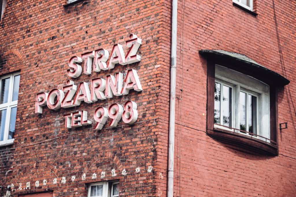 Pożar domu w Lasówce. Wszystko przez uderzenie pioruna - fot. archiwum Radia Wrocław (zdjęcie ilustracyjne)