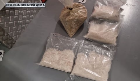 Policja przejęła narkotyki o wartości 7,5 mln zł - 4