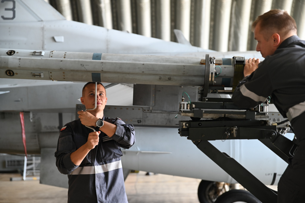 F-16 nad głowami? Trwają ćwiczenia polskich i amerykańskich żołnierzy - fot. Dowództwo Generalne Rodzajów Sił Zbrojnych / Facebook