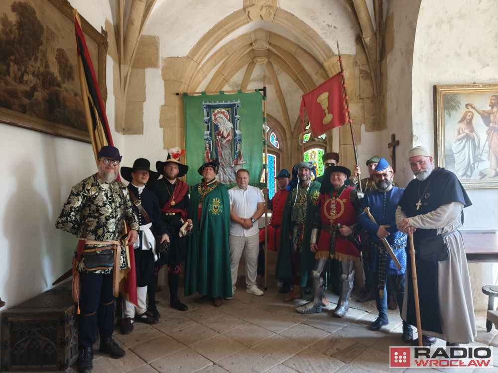 Od teraz na Zamku Grodziec, będzie można spotkać rycerzy - fot. Karolina Bieniek