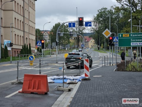 Zapadlisko w Wałbrzychu zniknie, ale kto zapłaci za naprawę - nie wiadomo - 2