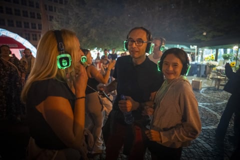 My gramy, wy tańczycie! Zapraszamy na silent disco w sercu miasta - 10