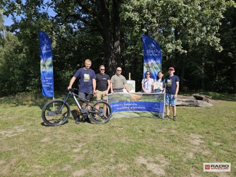 Rower z przyczepką pomoże sprzątać wałbrzyskie lasy - 2