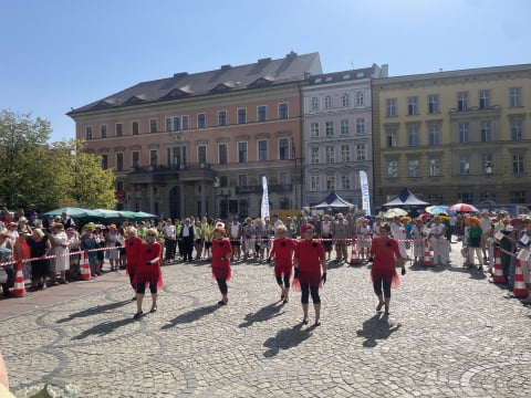 Na wrocławskim rynku wystartowały obchody XV Dni Seniora - 13