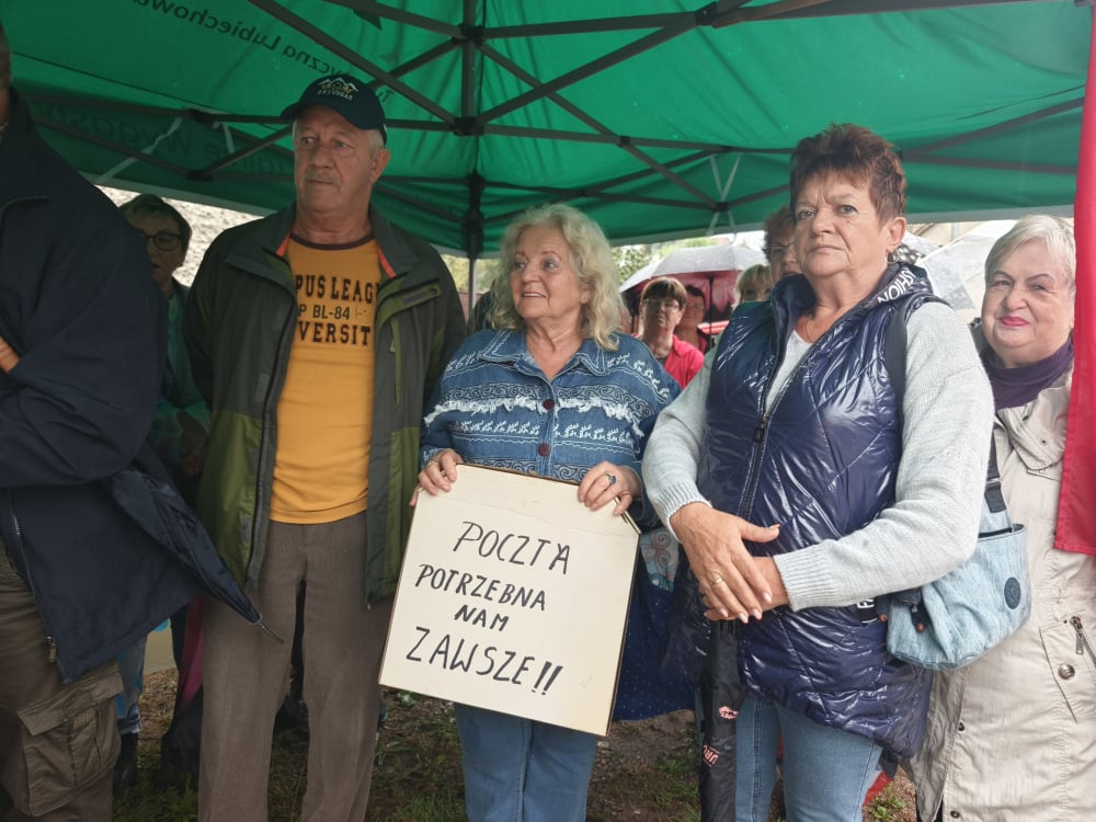 Mieszkańcy Świerzawy walczą o swoją pocztę - fot. RW