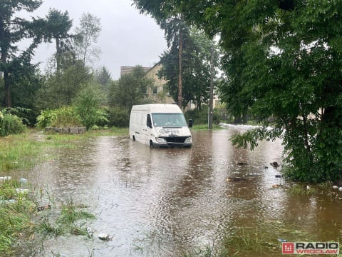 Jelenia Góra. Zalane ulice i walka z żywiołem - 10