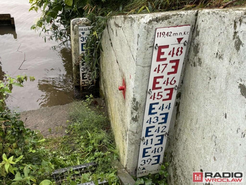 Podsumowanie po nocy.12 alarmów i 18 stanów pogotowia przeciwpowodziowego. - fot. Mateusz Florczyk