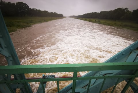 Wrocław. Sytuacja hydrologiczna jest stabilna [RAPORT PORANNY]  - 9