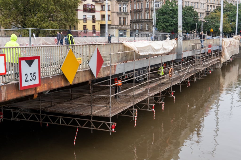 Wrocław: Możliwe utrudnienia w rejonie remontowanych mostów Uniwersyteckich - fot. UM Wrocław 