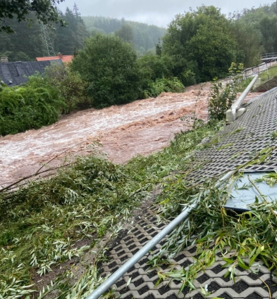 Świdnica: Wzrost poziomu rzek w powiecie - zdjęcie ilustracyjne