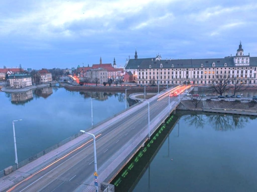 Zabezpieczenie mostów priorytetem, mimo spadku poziomu Odry - fot. mat. prasowe