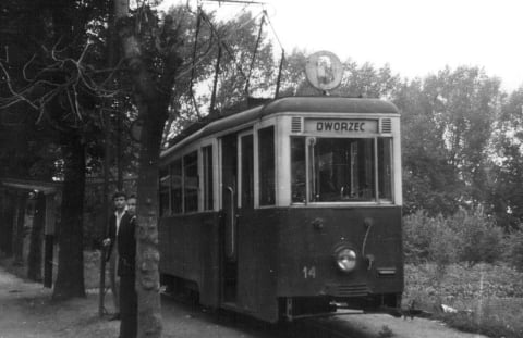 Symbol legnickiej komunikacji: Gdzie stanie odratowany tramwaj? [DAWNE ZDJĘCIA] - 8