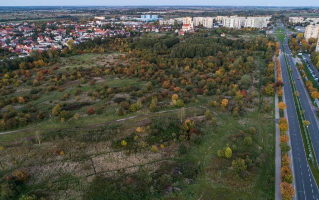 Legnica: Kiedyś miał tu być aquapark. Co powstanie na 34-hektarowej działce? - fot. UM Legnica