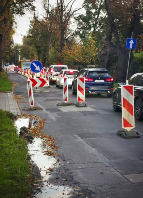 8 tygodni utrudnień na Ołtaszyńskiej! Samochody pojadą tylko w jednym kierunku - 9