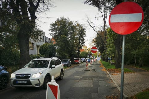 8 tygodni utrudnień na Ołtaszyńskiej! Samochody pojadą tylko w jednym kierunku - 5