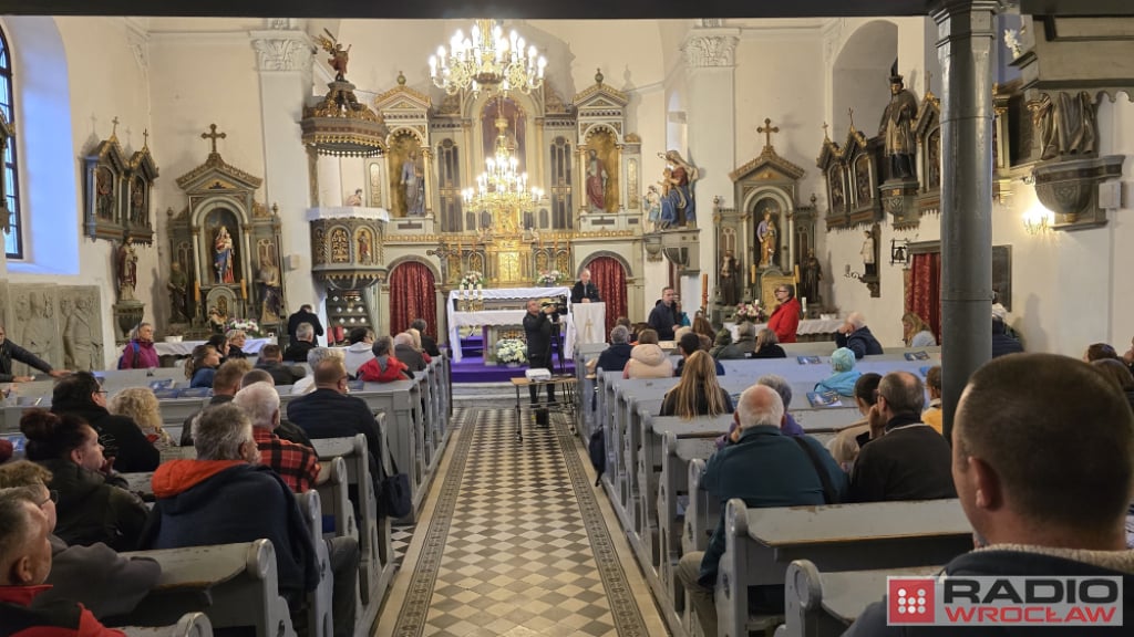 Mieszkańcy Stronia i Lądka czekają na konkrety w spawie ochrony przeciwpowodziowej - fot. Jarosław Wrona