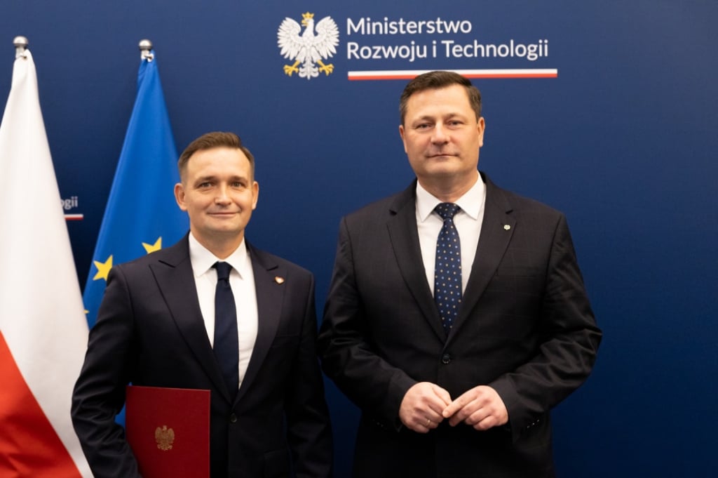 Michał Jaros wiceministrem rozwoju i technologii - Michał Jaros i Krzysztof Paszyk, fot. gov.pl