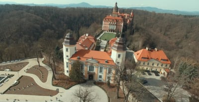 Zamek Książ szuka praktykantów. W blisko 800-letnim obiekcie można uczyć się nie tylko historii