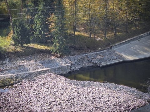 Zapora w Pilchowicach miesiąc po powodzi. Kamienny gigant zatrzymał wielką wodę - 20