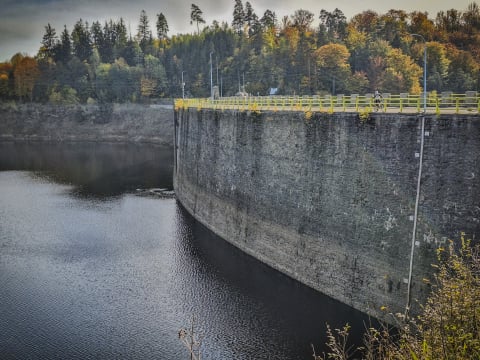 Zapora w Pilchowicach miesiąc po powodzi. Kamienny gigant zatrzymał wielką wodę - 4