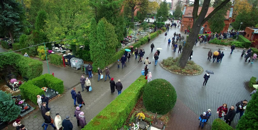 Pogoda na Wszystkich Świętych we Wrocławiu. Czy 1 listopada będzie ciepło? - fot. Radosław Bugajski