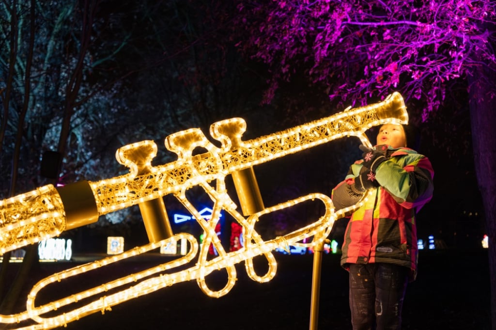 Lumina Park na Zamku Topacz. Tegoroczne iluminacje zabiorą nas do świata "Akademii Pana Kleksa" - Lumina Park już otwarte, fot. mat. prasowe