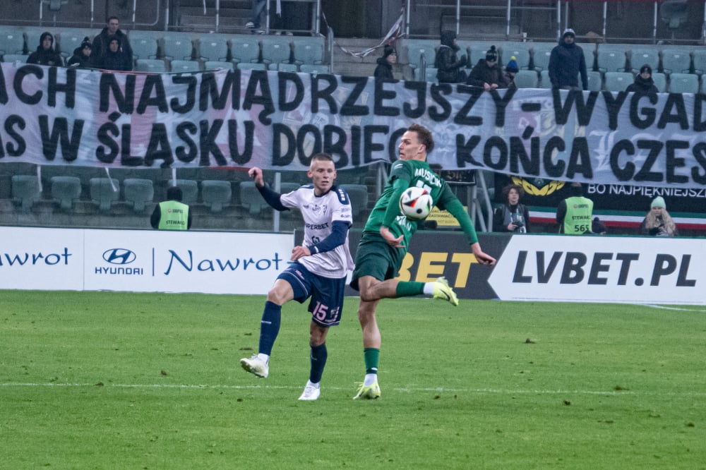 Bez celnego strzału i bez punktów. Śląsk Wrocław przegrał z Górnikiem Zabrze - Piłkarze Śląska Wrocław w ostatnim meczu przed przerwą na kadrę podejmują Górnika Zabrze. Fot. Maja Radczak