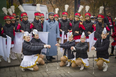 Radosna Parada Niepodległości przeszła ulicami Wrocławia. Zobaczcie zdjęcia! - 10