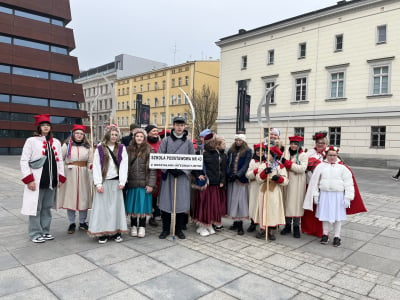 Radosna Parada Niepodległości przeszła ulicami Wrocławia. Zobaczcie zdjęcia! - 1