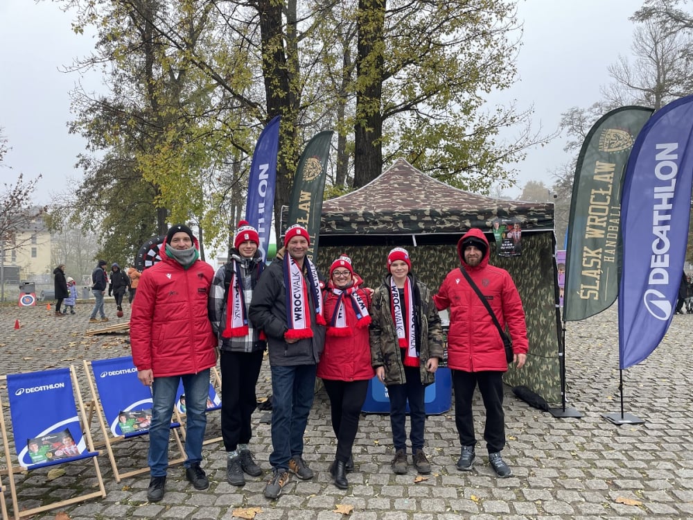 Dzień Niepodległości na Wyspie Słodowej. Śląsk Wrocław i Panthers przygotowali atrakcje dla kibiców - Atrakcje na Wyspie Słodowej, fot. Dawid Dettlaff