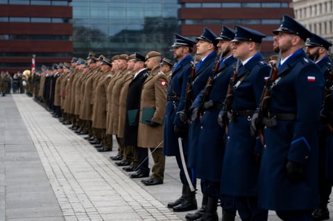 Obchody Święta Niepodległości na pl. Wolności we Wrocławiu. "Niepodległość nie jest dana raz na zawsze" - 9