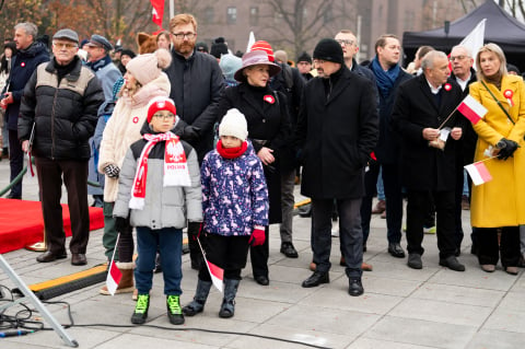 Obchody Święta Niepodległości na pl. Wolności we Wrocławiu. "Niepodległość nie jest dana raz na zawsze" - 14