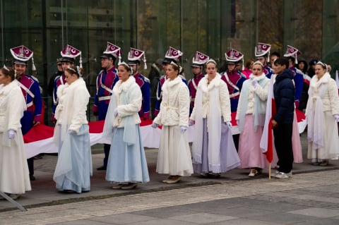 Obchody Święta Niepodległości na pl. Wolności we Wrocławiu. "Niepodległość nie jest dana raz na zawsze" - 17