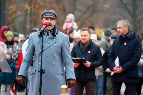 Obchody Święta Niepodległości na pl. Wolności we Wrocławiu. "Niepodległość nie jest dana raz na zawsze" - 7