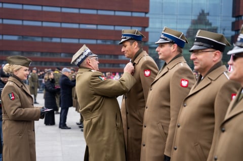 Obchody Święta Niepodległości na pl. Wolności we Wrocławiu. "Niepodległość nie jest dana raz na zawsze" - 8