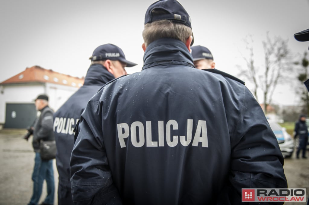 Jelenia Góra: Brutalne zabójstwo, zatrzymany 17-latek - 17-latek miał zadać mężczyźnie kilkadziesiąt ciosów nożem. Fot. archiwum RW