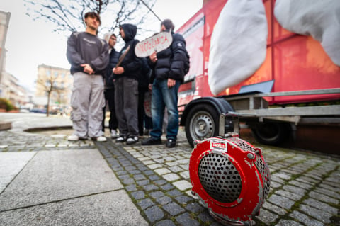 "Smogowe płuca" stanęły w Nowej Rudzie. Mieszkańcy mogą sprawdzić, czym oddychają - 0