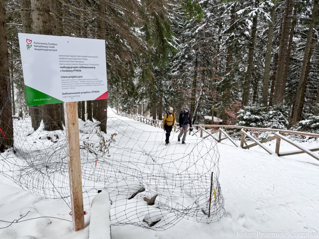 Karkonosze bez barier. Szlak do Wodospadu Kamieńczyka bliżej osób z niepełnosprawnościami - fot. Nadleśnictwo Szklarska Poręba